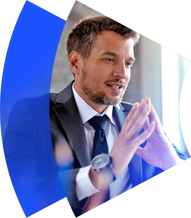 imagem de um executivo de terno